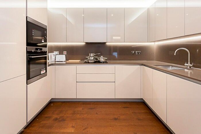 2 Bedroom Apartment To Rent In Malthouse Road, London, SW11