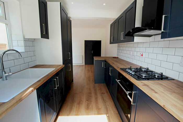 3 Bedroom Terraced House To Rent In Southwell Grove Road, Leytonstone, E11