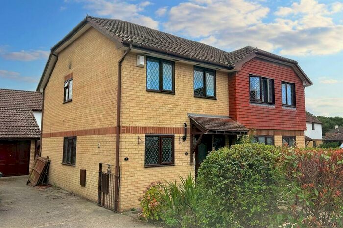 3 Bedroom Semi-Detached House For Sale In Sandford, BH20
