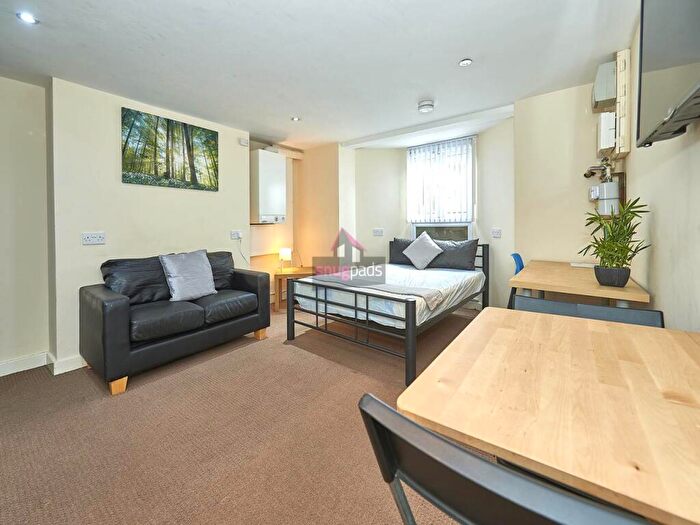 Studio To Rent In Carlton Road, Salford, Manchester, M6