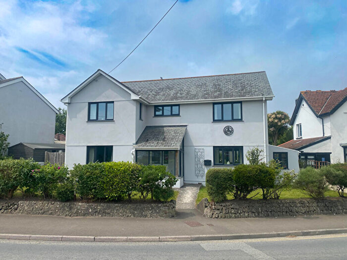 5 Bedroom Detached House For Sale In Hillhead, Stratton, EX23