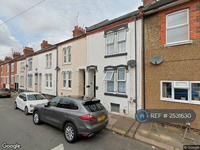 3 Bedroom Terraced House To Rent In Stanhope Road, Northampton, NN2