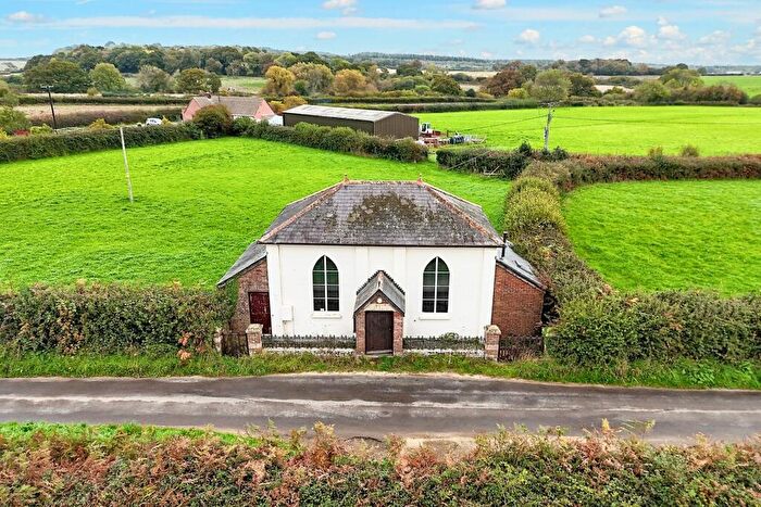 Bungalow For Sale In Bere Regis, BH20