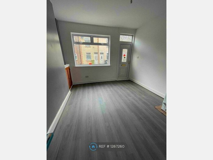 2 Bedroom Terraced House To Rent In Richard Street, Grimsby DN31