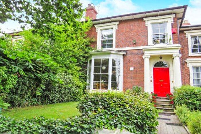 4 Bedroom Terraced House To Rent In Victoria Terrace, Walsall, WS4