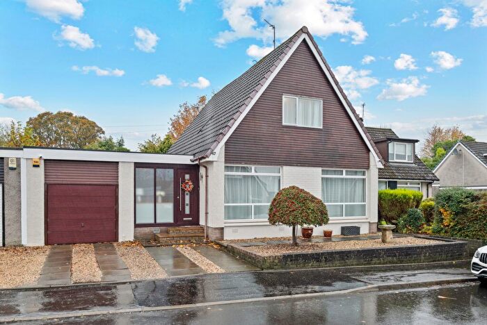 4 Bedroom Detached House For Sale In Erskine Hill, Polmont, FK2