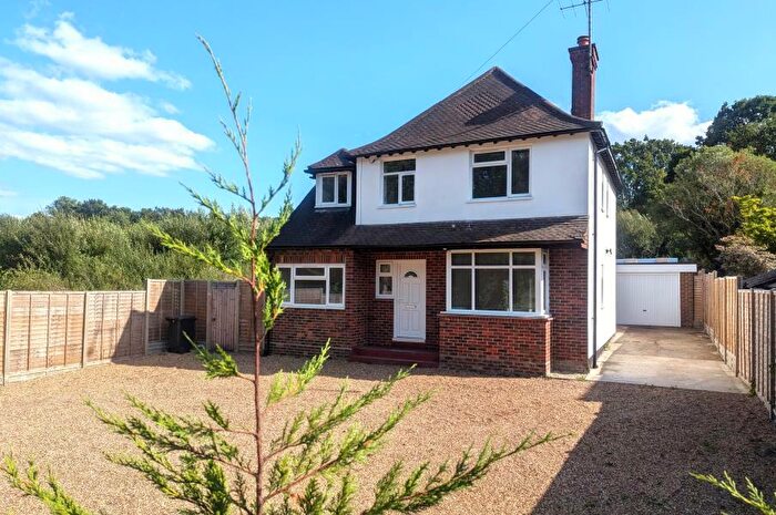 4 Bedroom Detached House To Rent In Brookwood, Woking, Surrey, GU24