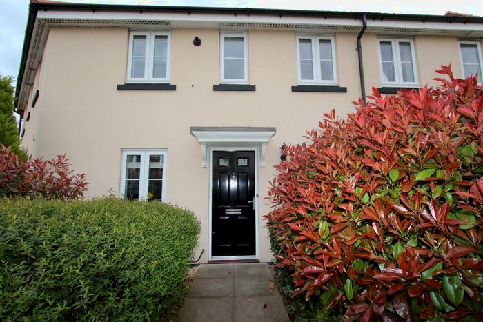 2 Bedroom Maisonette To Rent In Cartwright Way, Beeston, NG9