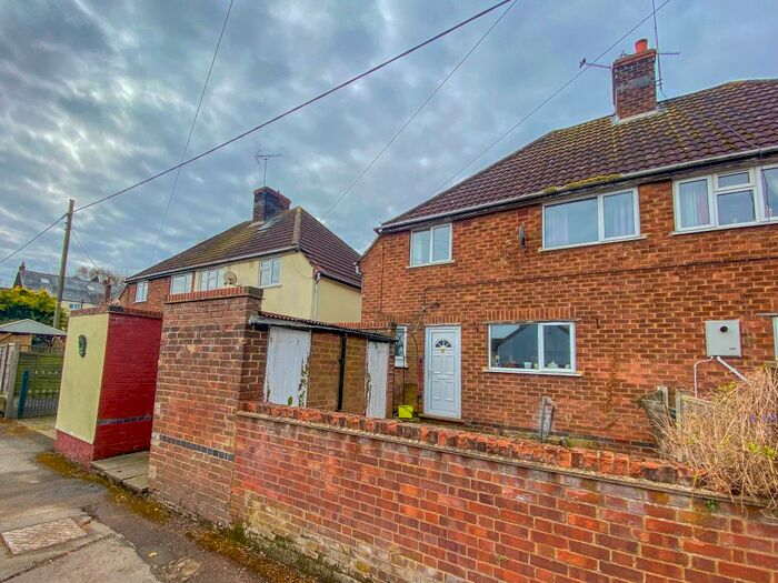 3 Bedroom Semi-Detached House For Sale In The Wharf, George Lane, Long Buckby, NN6