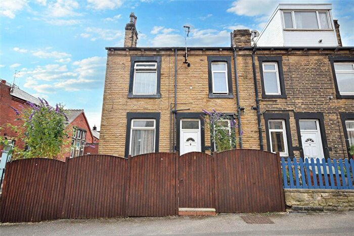 2 Bedroom Terraced House To Rent In School Street, Morley, Leeds, West Yorkshire, LS27