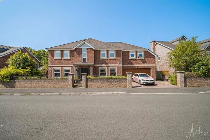 5 Bedroom Detached House For Sale In Newton, Swansea, SA3