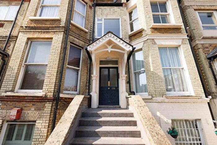 1 Bedroom Apartment For Sale In West End Lane, West Hampstead, NW6