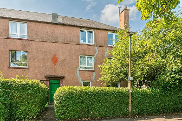 2 Bedroom Flat For Sale In Hutchison Medway, Chesser, Edinburgh, EH14