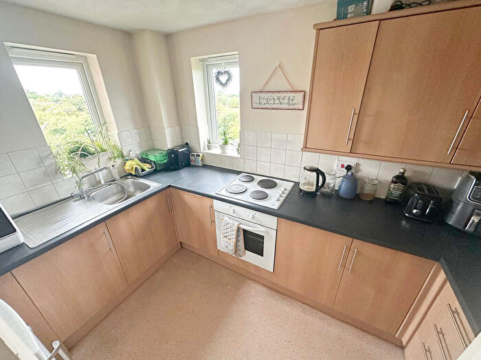 1 Bedroom Flat To Rent In Parklands, Rochford, SS4