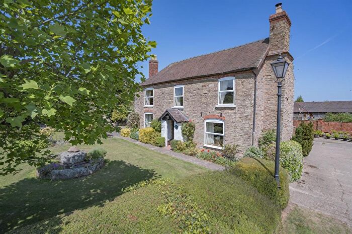 5 Bedroom Detached House For Sale In The Woottons, Acton Beauchamp, Herefordshire, WR6