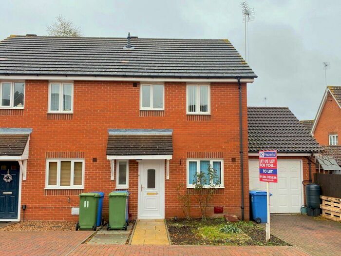 3 Bedroom House To Rent In Lacewing Close, Ipswich, IP8