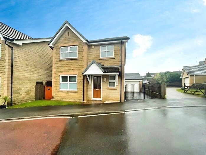 4 Bedroom Detached House For Sale In Burncross Grove, Chapeltown, Sheffield, S35