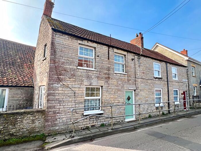 2 Bedroom Cottage For Sale In The Triangle, Somerton, TA11