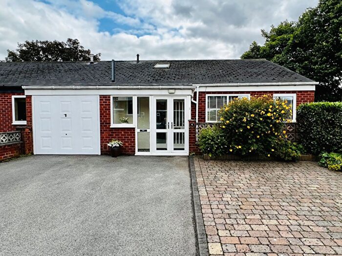 3 Bedroom Semi-Detached House To Rent In Blue Coat Court, Durham, County Durham, DH1