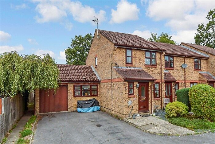 3 Bedroom End Of Terrace House For Sale In The Dene, Southwater, Horsham, West Sussex, RH13