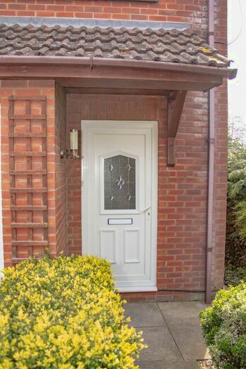 3 Bedroom Semi-Detached House To Rent In Forest View Close, Bournemouth, BH9