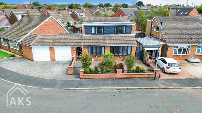 4 Bedroom Detached House For Sale In Stewart Close, Spondon, DE21