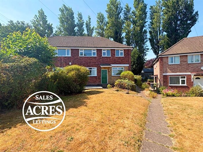 2 Bedroom Maisonette For Sale In Sandy Croft, Sutton Coldfield, B72