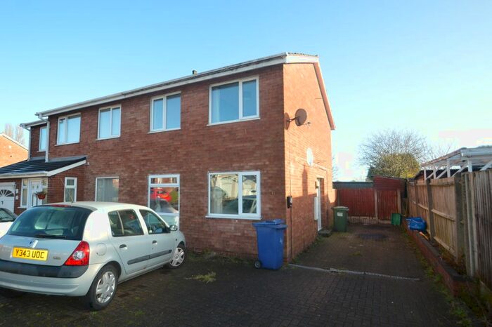 3 Bedroom Semi-Detached House To Rent In Cedarhill Drive, Cannock, WS11