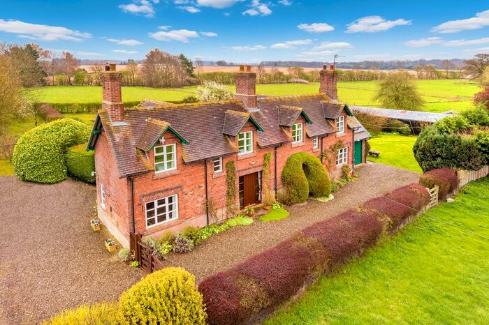 5 Bedroom Detached House For Sale In The Buttery Lodge, Kynnersley, Telford, Eg., TF6