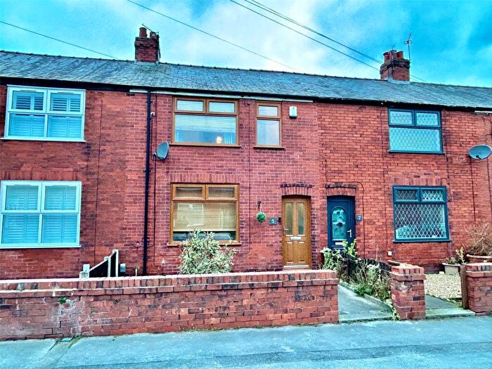 3 Bedroom Terraced House For Sale In Cleveland Road, Leyland, Lancashire, PR25