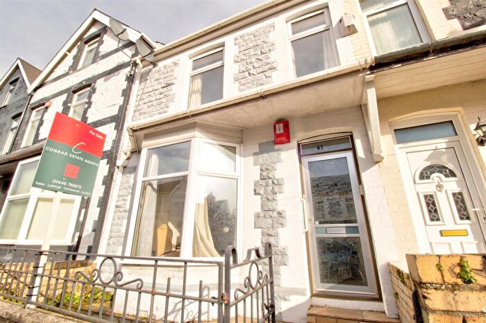 3 Bedroom Terraced House For Sale In Regent Street, Barry, CF62