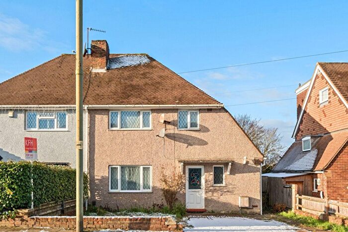 4 Bedroom Semi Detached House For Sale In Stowe Road, Orpington, BR6