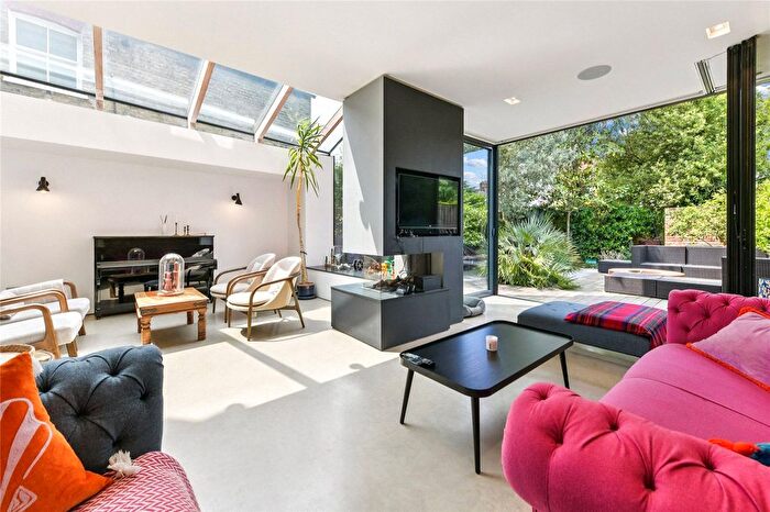 4 Bedroom Terraced House For Sale In Rusthall Avenue, London, W4