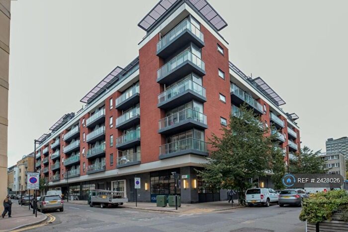 2 Bedroom Flat To Rent In Central Street, London, EC1V