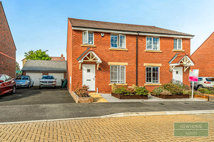 3 Bedroom Semi-Detached House For Sale In Plantation Avenue, Marcham, Abingdon, OX13