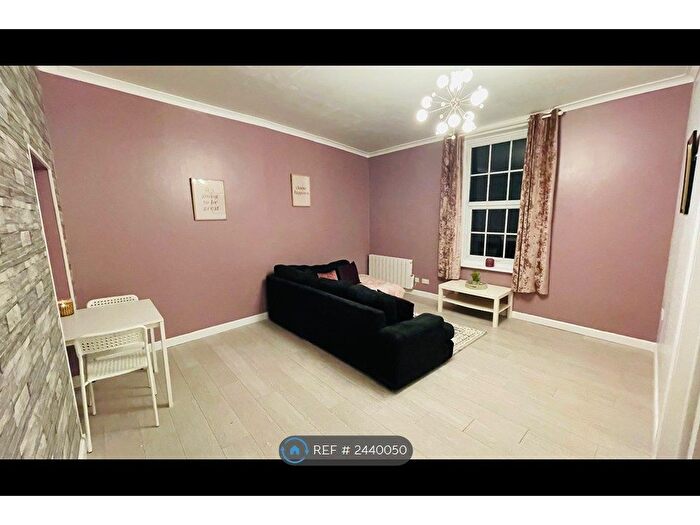 1 Bedroom Flat To Rent In North Brink, Wisbech, PE13