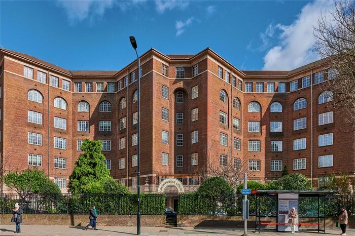 4 Bedroom Flat To Rent In Cropthorne Court, - Maida Vale, London, W9