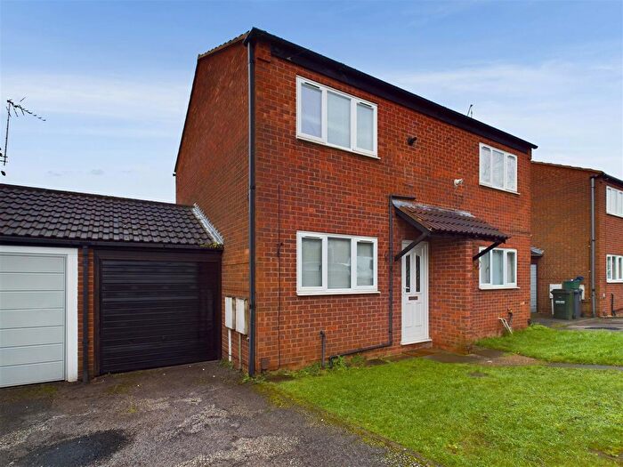 2 Bedroom Semi-Detached House For Sale In Clifton Grove, Gedling, Nottingham, NG4