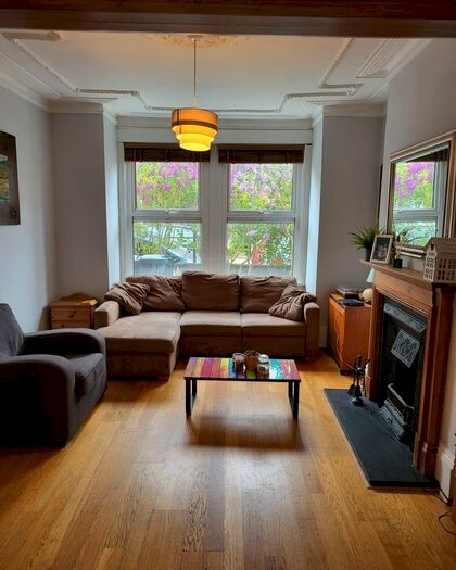 3 Bedroom Terraced House To Rent In Myrtle Gardens, London, W7