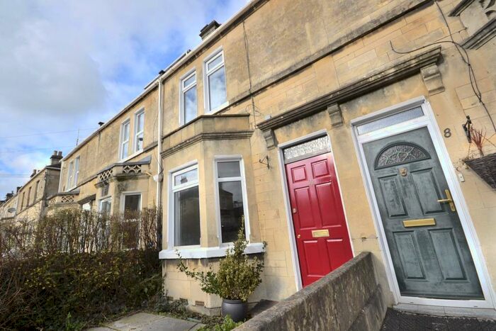 2 Bedroom Terraced House To Rent In Lyndhurst Road, Bath, Somerset, BA2