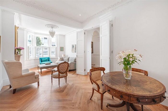 4 Bedroom Terraced House For Sale In Gironde Road, London, SW6