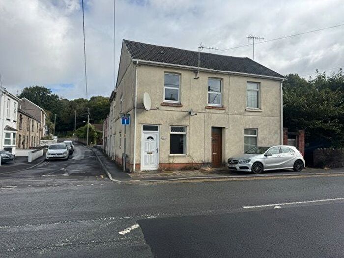 2 Bedroom Semi-Detached House To Rent In Colby Road, Burry Port, Llanelli, SA16
