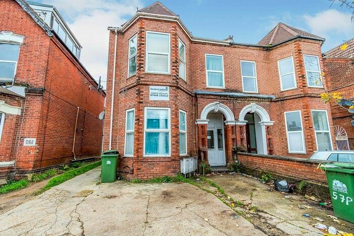 1 Bedroom Flat To Rent In Portswood Road, Southampton, Hampshire, SO17