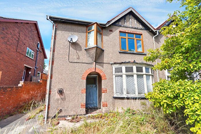 3 Bedroom Semi-Detached House For Sale In Howitt Street, Heanor, DE75