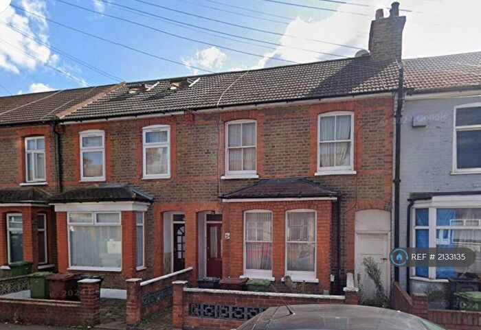 3 Bedroom Terraced House To Rent In St. Johns Road, Barking, IG11