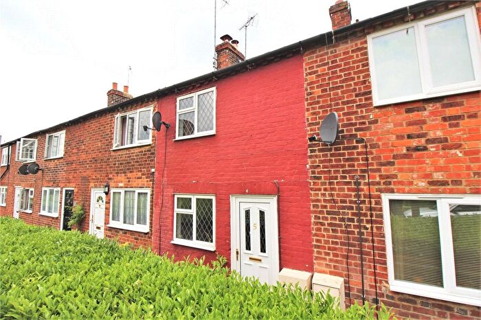 2 Bedroom Terraced House To Rent In Reading Road, Pangbourne, Reading, Berkshire, RG8