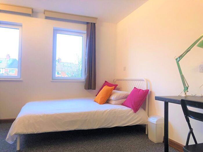 Studio To Rent In Charter Avenue, Coventry, CV4