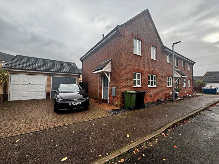 3 Bedroom House To Rent In Mallow Close, Attleborough, NR17