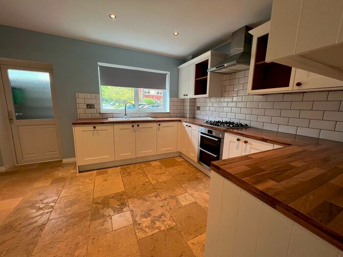 3 Bedroom Terraced House To Rent In Wellsmoor Gardens, Bromley, BR1