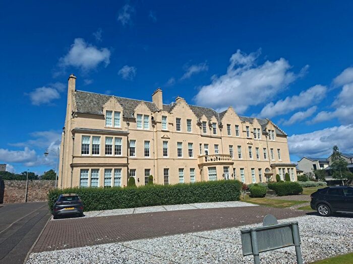 2 Bedroom Flat To Rent In St Leonards Fields House, Abbey Walk, St Andrews, KY16